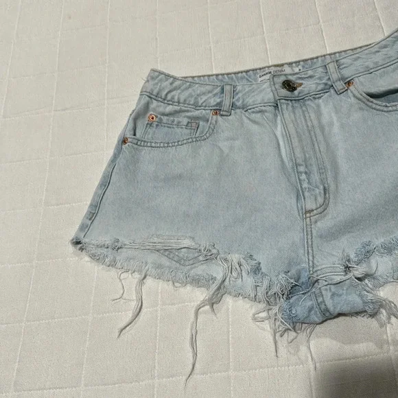 Garage Shorts - Picture 3 of 10